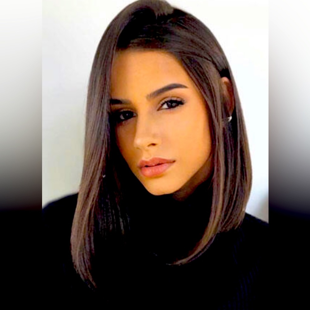 Meet your Posher, Zoraida